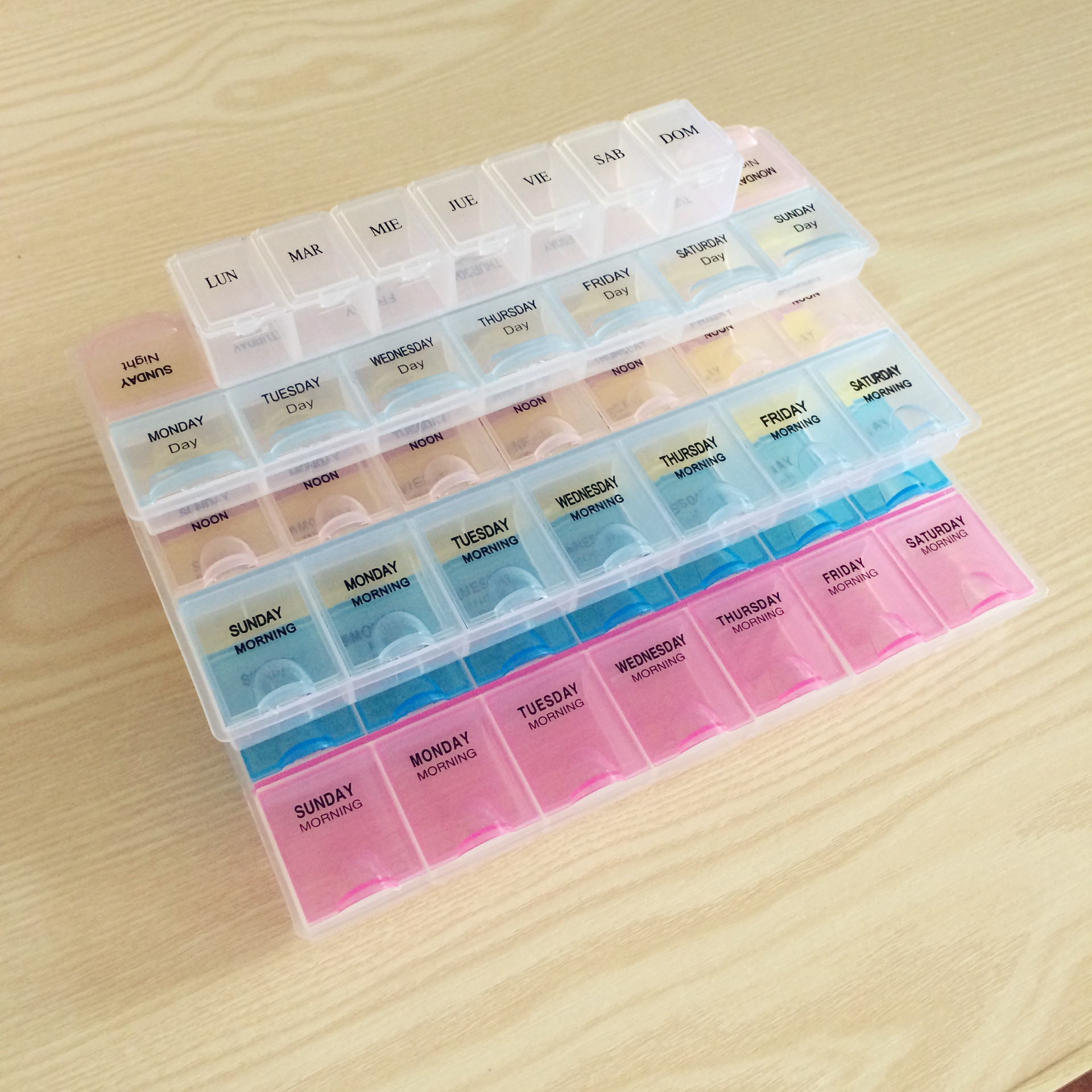 Коробка для медицинских таблеток разных цветов, органайзер для хранения лекарств, 5 8 7 14 28 ячеек, Радужный цвет