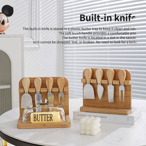 Tabla de cortar de madera en forma de corazón, plato para mantequilla, cuchillo y tenedor |   Estante de Almacenamiento Multifuncional, Duradero y Ecológico, Plato para Queso - Product Image 3