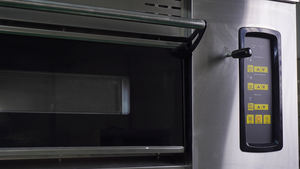 Panadería industrial comercial Cubierta eléctrica y de gas Pizza Pan 3 cubiertas 6 bandejas Horno para hornear - Product Image 3