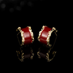 Burgundy C-shaped Stud Earrings 14k Gold Ear Post Party Fashion Jewelry Geometric Design Claw Setting Half Circle Earrings - Product Image 1