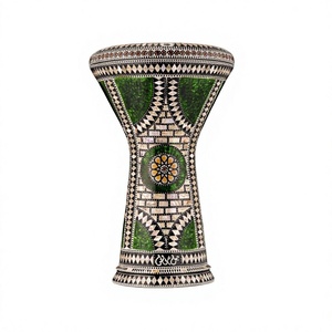Gawharet El Fan 17,5 pouces, Darbuka Doumbek égyptien en aluminium et nacre incrustée, fait main (Or, Turquoise, Vert, Rouge, Rose) - Product Image 5