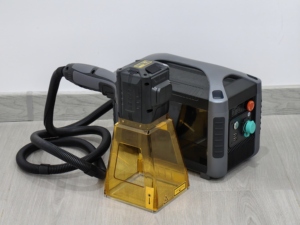 เครื่องพิมพ์เลเซอร์แบบมือถือ 20W 30W 50W พร้อมแบตเตอรี่ลิเธียมแบบถอดได้ - Product Image 4