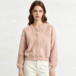Cardigan en tricot doux rose poudré Zeyu pour femme, avec boutons perlés, manches longues lanternes, décontracté, pour le bureau ou le quotidien, en fausse fourrure - Product Image 3