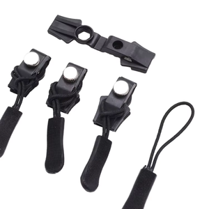 سحاب مخصص من البي في سي خالٍ من النيكل مع أنماط على شكل قلب ومستطيل ونجمة وفراشة لتزيين الحقائب والأمتعة والملابس - Product Image 1