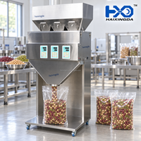 Machine de remplissage robuste à triple tête 5000g avec conception à triple trémie en acier inoxydable pour granulés, poudres et matériaux secs en vrac