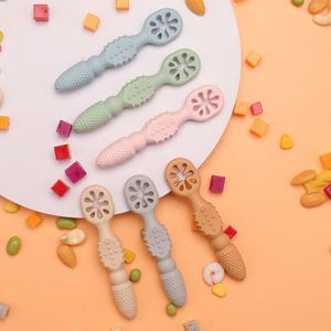 Juego de Cucharas de Silicona de Grado Alimenticio Libres de BPA, Diseño de Dibujos Animados con Punta Suave, Duraderas, para Niños Pequeños, Utensilios para la Hora de Comer, Diseñadas para Niños - Product Image 2
