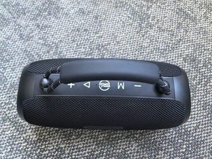 Altavoz Inalámbrico Portátil SODLK T330 de 100 W, Altavoz Exterior Impermeable IPX6, Sonido Estéreo Potente y Graves Profundos para Fiestas y Campamentos - Product Image 6