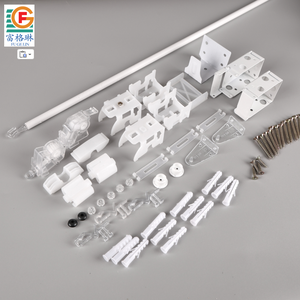 Accessoires certifiés pour stores en bois imitation, rails de tête de rideaux sur mesure, pièces de stores, lattes de rideaux pour usine en Chine - Product Image 3