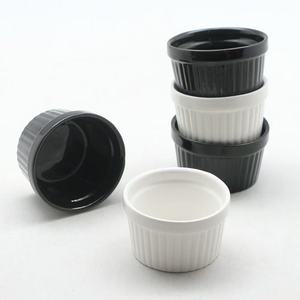 En gros, Bol en céramique résistant au micro-ondes, style minimaliste moderne, à rayures, pour <span class=keywords><strong>soufflé</strong></span>, pudding, gâteau vapeur et comme <span class=keywords><strong>moule</strong></span> de cuisson au four - Product Image 1