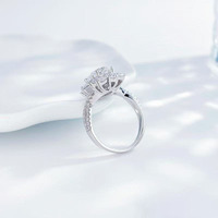 Superbe bague de fiançailles en platine Pt950 avec diamant de laboratoire taille ovale émeraude et 4 griffes, pour femme