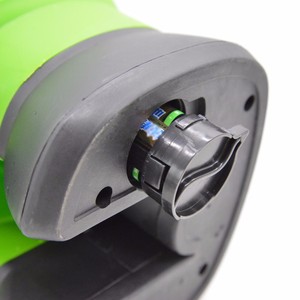 Épandeur d'<span class=keywords><strong>engrais</strong></span> électrique sans fil 6V 2.7 litres idéal pour l'<span class=keywords><strong>engrais</strong></span> de semences de pelouse sel de voirie - Product Image 4