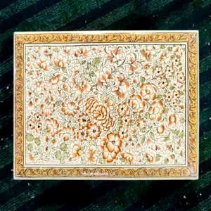 Boîtes décoratives et de rangement artisanales en papier mâché du Cachemire, motif floral traditionnel, présentoir de table - Product Image 1