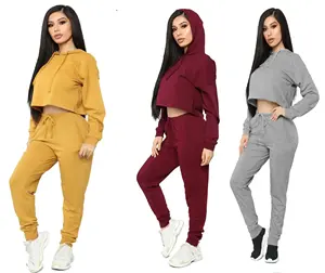 Top Mode Winter Jumpsuits Vrouwen Sets Kleding 2 Delige Set Ronde Hals Korte Mouw Trainingspak Vrouwen Crop Top