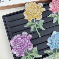 Applique florale colorée brodée de perles et de paillettes en organza, tulle et polyester, pour accessoires de vêtements DIY en Chine