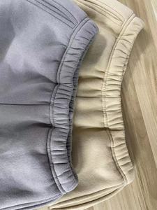 Pantalones cortos de <span class=keywords><strong>mujer</strong></span> con logotipo personalizado, forro polar de algodón, grosor suave con bolsillos, ropa de salón, pantalones cortos de <span class=keywords><strong>mujer</strong></span> <span class=keywords><strong>Cargo</strong></span> - Product Image 3