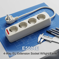 Enchufe de Extensión Europeo de 2 Vías y 2 Pines con Luz Nocturna LED