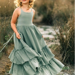 Robe de couleur unie de haute qualité, douce pour la peau, robe hawaïenne, fabricant de robes en lin et coton personnalisées pour enfants - Product Image 3