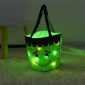 Cesta de Halloween Personalizada con Diseño de Calabaza Luminosa, Cubo para Dulces de Halloween para Niños, Cestas de Halloween de Tela que Brillan en la Oscuridad - Product Image 6
