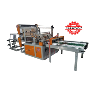 Machine de fabrication de sacs plats pour <span class=keywords><strong>t</strong></span>-shirts à double couche à haute productivité, quatre lignes, thermosoudage à chaud, découpe à <span class=keywords><strong>froid</strong></span>. - Product Image 1
