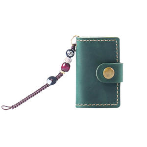 2025 <span class=keywords><strong>Mini</strong></span> cahier de voyage fait à la main Crazy Horse journaux en cuir mignon Portable pour la tenue de journal et la prise de notes Logo gratuit - Product Image 1