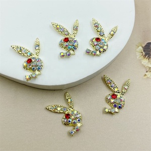 Qianya lujo 3D aleación oro brillo conejo cabezas uñas diamantes de imitación encantos AB Color diamante pistola uñas calcomanías Metal joyería - Product Image 6