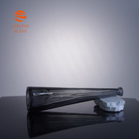 Bouteille en verre conique haute de 700 ml, couleur gris fumé, adaptée à l'emballage de spiritueux haut de gamme tels que la vodka, le gin et le whisky