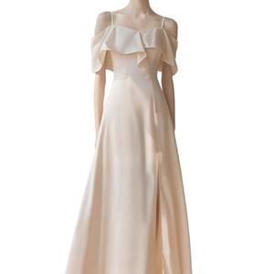 Vestido de dama de honor color champán, vestido de dama de honor de satén de alta calidad hasta el suelo. - Product Image 1