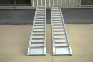 5 Meter 4M Can Be Customized Heavy Duty Aluminium <strong>Loading</strong> <strong>Ramps</strong> Rubber Track Use <strong>Ramp</strong> 5T - Product Image 3