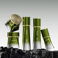 Ensemble de soins de la peau de luxe YIHUI Glass, emballage cosmétique, flacon carré plat, pot, tonique, lotion, essence, sérum, crème, bouchon à vis, logo personnalisé
