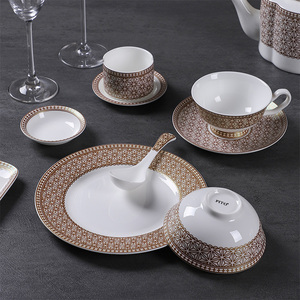 China Juego de vajilla Bone China Plato de cena <span class=keywords><strong>Proveedores</strong></span> de vajilla de porcelana Venta al por mayor Juego de cuencos y platos Juego de cena de hotel personalizado - Product Image 3