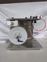 Machine à coller semi-automatique de haute précision LK-ZJT50 pour boîtes d'emballage avec scellage à angle droit