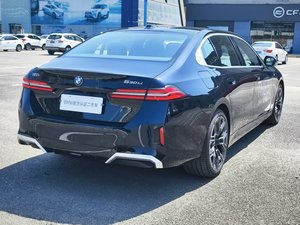 Auto Usate 4x4 BMW 530Li Premium Sport Blu Rosso in Offerta Speciale - Product Image 4