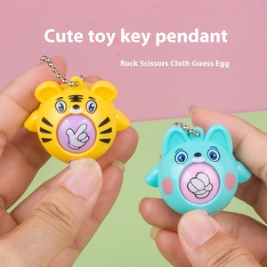 Jincan, venta al por mayor, creativa, piedra, papel, tijeras, adivinanzas, huevo, juguete giratorio, llavero de animales de dibujos animados, juguete de regalo para niños - Product Image 6