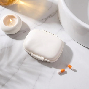 Cajas de Medicamentos Portátiles Personalizadas al por Mayor con Logotipo, Organizadores de Pastillas Semanales de Plástico Grueso, Estuches de Almacenamiento Resistentes - Product Image 4