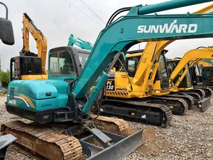 Mini-excavatrice sur chenilles de haute qualité de marque chinoise SUNWARD SWE 70E 90E 7TON 9TON, idéale pour les travaux de construction, à bon prix - Product Image 2