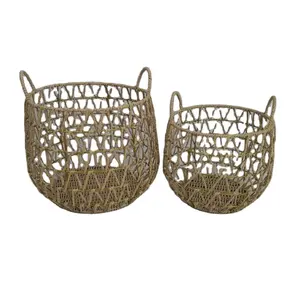 Wholesale high-quality practical oval iron wire wicker storage basket grass basket storage basket