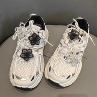 Charmes décoratifs pour chaussures de luxe personnalisées, perles, dentelle, bouquet de fleurs, pompon, pendentif, décoration de chaussures en plastique