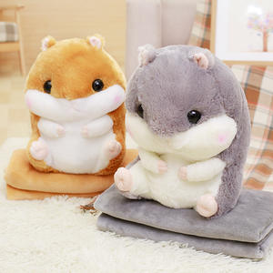 Almohada de peluche de hámster, manta de doble uso, cojín para niños, juguete suave con relleno de algodón PP, regalo unisex - Product Image 1
