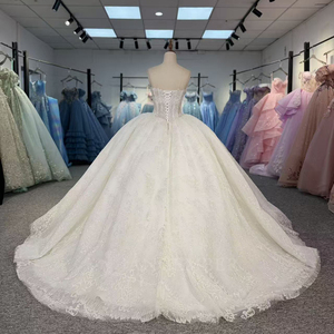 Robe de mariée de luxe Dy8503 sans manches, col cœur, couleur bonbon, ornée de sequins et de perles, style princesse, avec traîne chapelle - Product Image 4