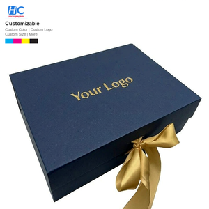 Empaque Secundario Personalizado para Corbatas de Lujo, Cajas Rígidas de Cartón Gris Reciclado, Cierre Magnético Plegable, Impresión a Cuatro Colores - Product Image 1