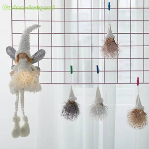 Nuevo colgante lindo de plumas de felpa caliente con lámpara Angel Doll accesorios de decoración de árbol de Navidad - Product Image 4