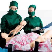 Mannequin de simulation pour la formation en sage-femme et en obstétrique, avec fonction de mère simulée, pour la science médicale