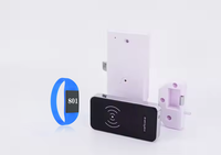 Serrure d'Armoire Intelligente à Bas Prix Entrée sans Clé RFID Serrure Intelligente à Capteur de Carte pour Casier avec Bracelet Gratuit