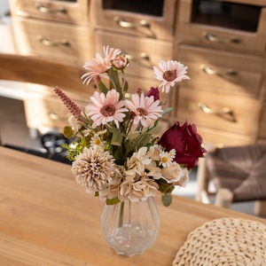 Bouquet de fleurs artificielles CallaFloral avec roses et marguerites pour la décoration de mariage et de la maison CF01269 - Product Image 1