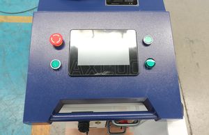 Máquina de <span class=keywords><strong>limpieza</strong></span> láser portátil de fibra de 1000W, 1500W, 2000W, 3000W, para pintura, eliminación de revestimiento de óxido de Metal para reparación de automóviles - Product Image 5