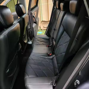 Ensemble sport Infiniti FX50S 2010-V8 AWD de 390 ch Crossover de luxe automatique à 7 vitesses Mélange parfait de puissance et de style - Product Image 6