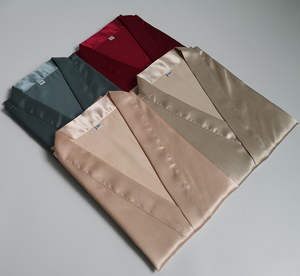 Women's Soft Satin Bride Bridesmaid <strong>Robes</strong> Short Kimono Satin Dress Custom Silky Pajama Gown for Spa Home Use for Wedding Parties - Product Image 5