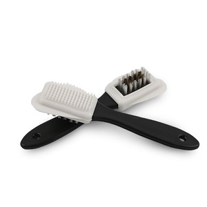 <span class=keywords><strong>Brosse</strong></span> de nettoyage de chaussures en <span class=keywords><strong>daim</strong></span>, outil de nettoyage et de rafraîchissement à 4 voies pour les produits en cuir avec poils en laiton et PP - Product Image 5