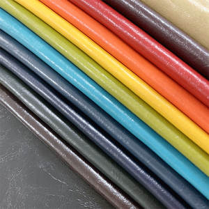 Rouleau de Rexine Personnalisé en Gros Vinyle Coloré Anti-UV Ignifuge PVC Recyclé <span class=keywords><strong>Cuir</strong></span> Artificiel Gaufré Vendu <span class=keywords><strong>au</strong></span> <span class=keywords><strong>Mètre</strong></span> - Product Image 5