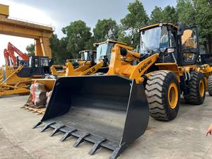 รถตักล้อหน้าใช้สำหรับ CLG856H เครื่องยนต์5ตันคัมมินส์สภาพดี - Product Image 2